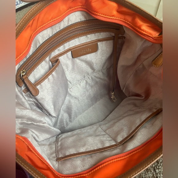 Michael Kors Tote Bag - Picture 7 of 13